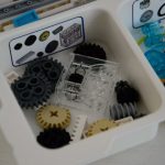 Mechanical gears of kit Lego Wedo 2.0
